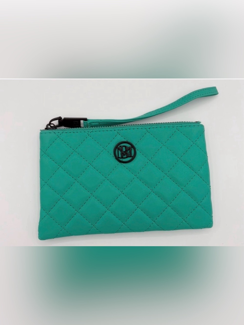 NWT Badgley Mischka Quilted Teal Wristlet Clutch